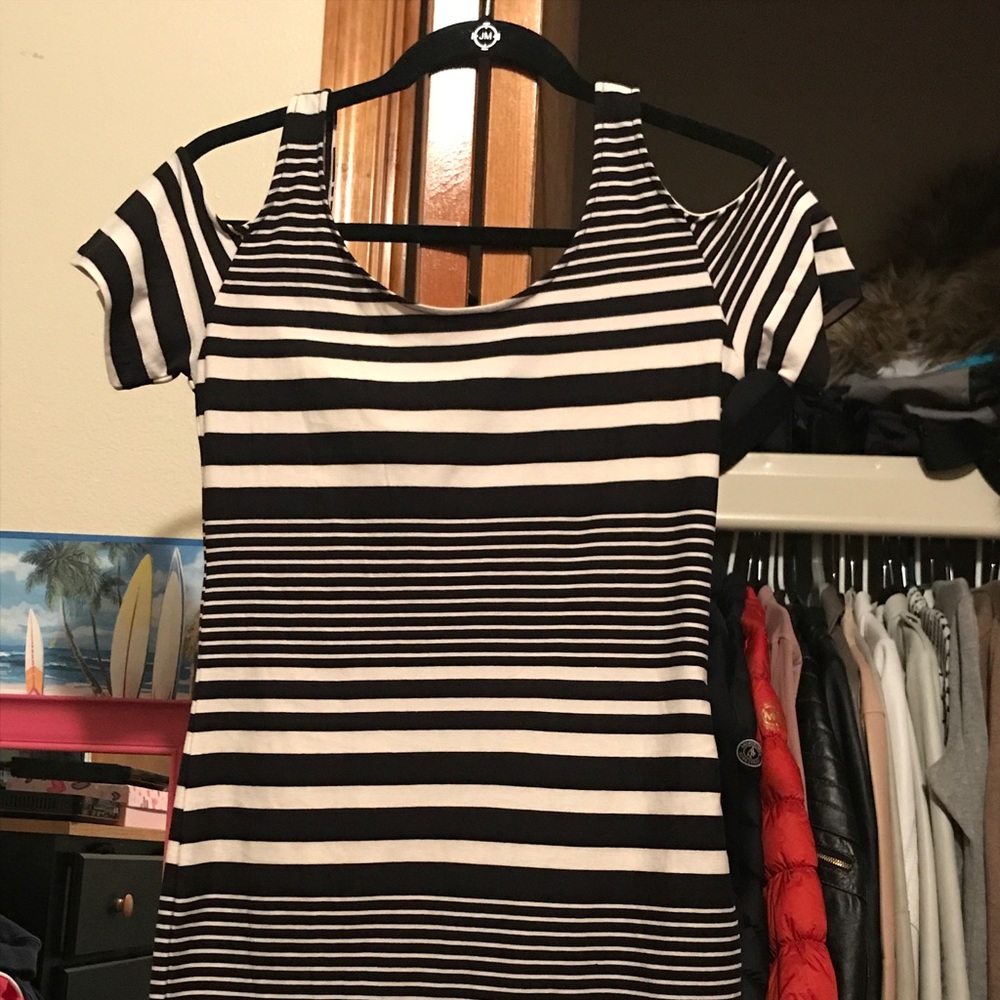 Macy's Planet Gold juniors medium striped dress.